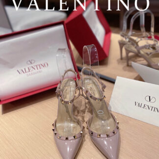 Valentino One Stud Patent Leather Pump
