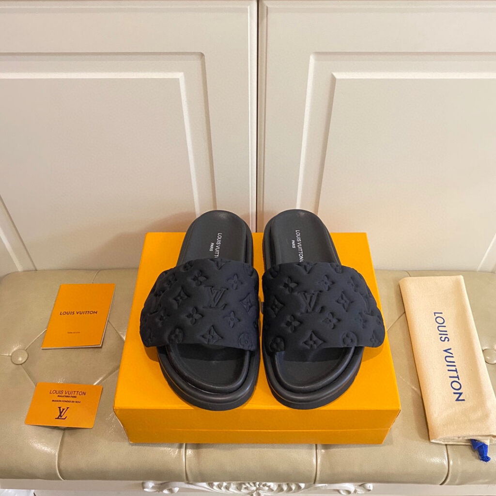 Louis Vuitton Pool Pillow Comfort Mule Piece editorial product context 1