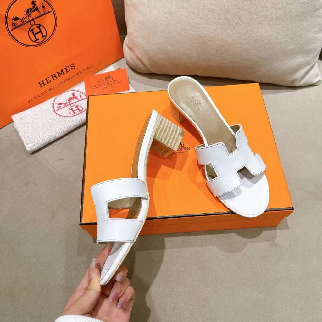 Hermes Oasis Sandal Sandals editorial product context 1