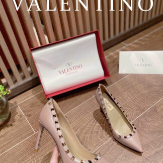 Valentino Vlogo Signature Slingback Pump In Toile Iconographe