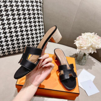 Hermes sandals