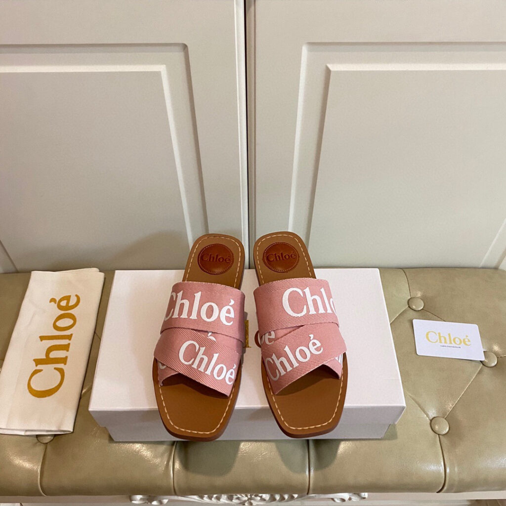 ChloÉ ChloÉ Woody Flat Mule Flats editorial product context 1