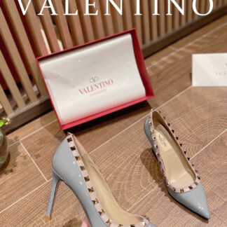 Valentino Mules