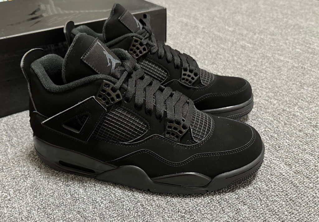 Air Jordan 4 Retro ' Cat' Black Piece editorial product context 1