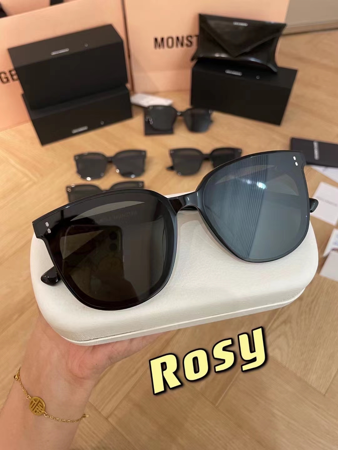 Luxury Designer Handbag HRNW - Premium Leather Shoulder Bag