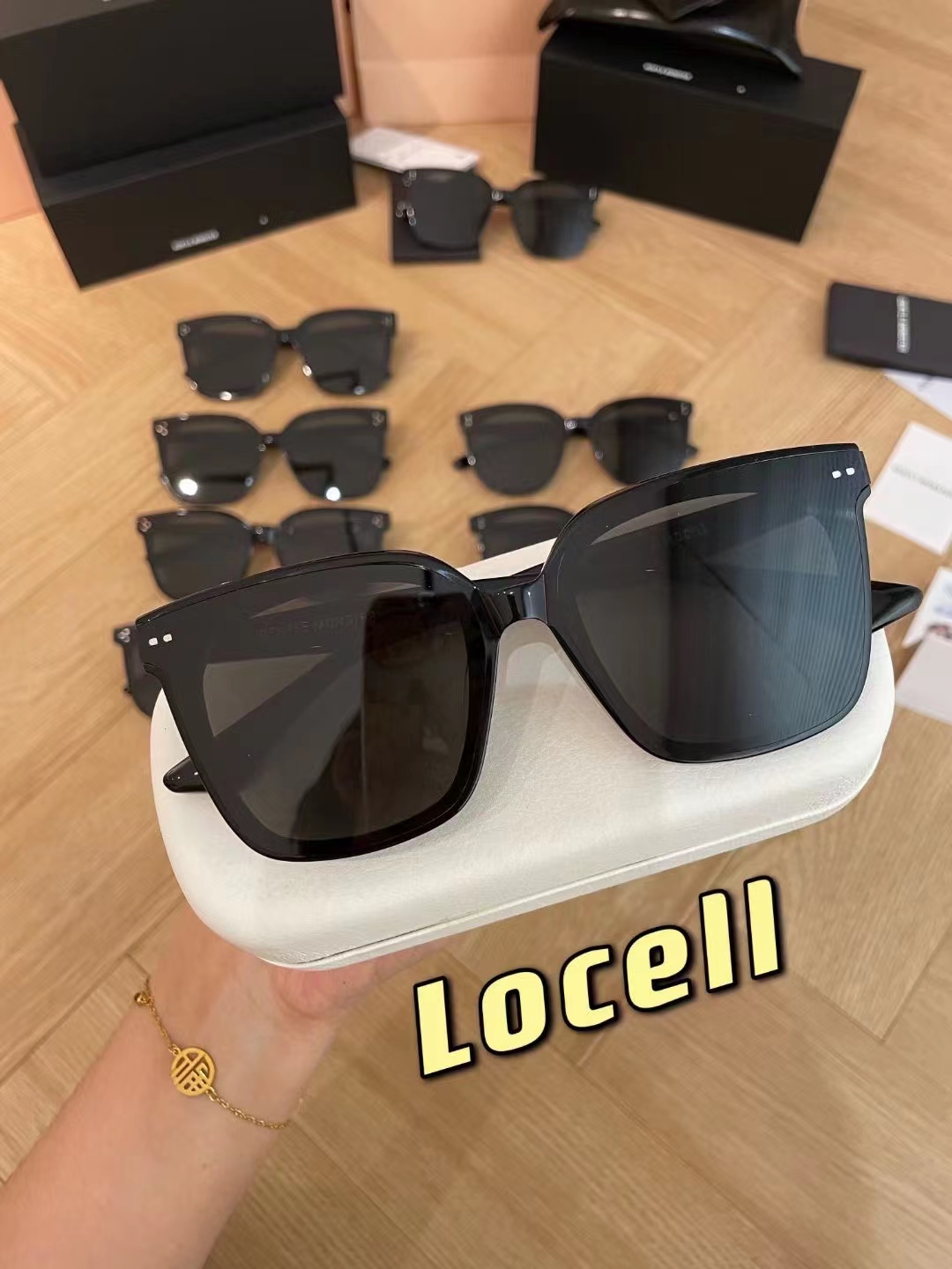 Luxury Designer Handbag HRNW - Premium Leather Shoulder Bag