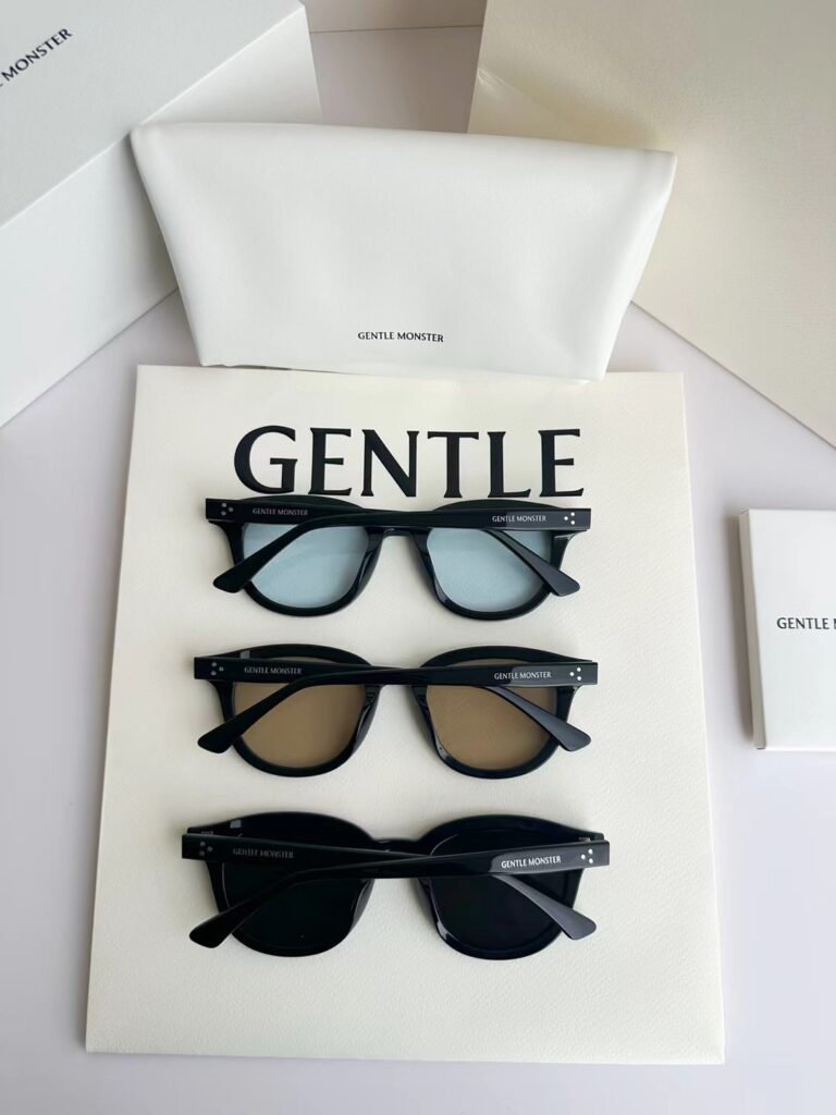 Gentle Monster Jade Black Ring editorial product context 2