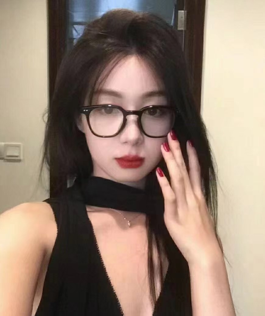 Gentle Monster Lutto Eyeglasses