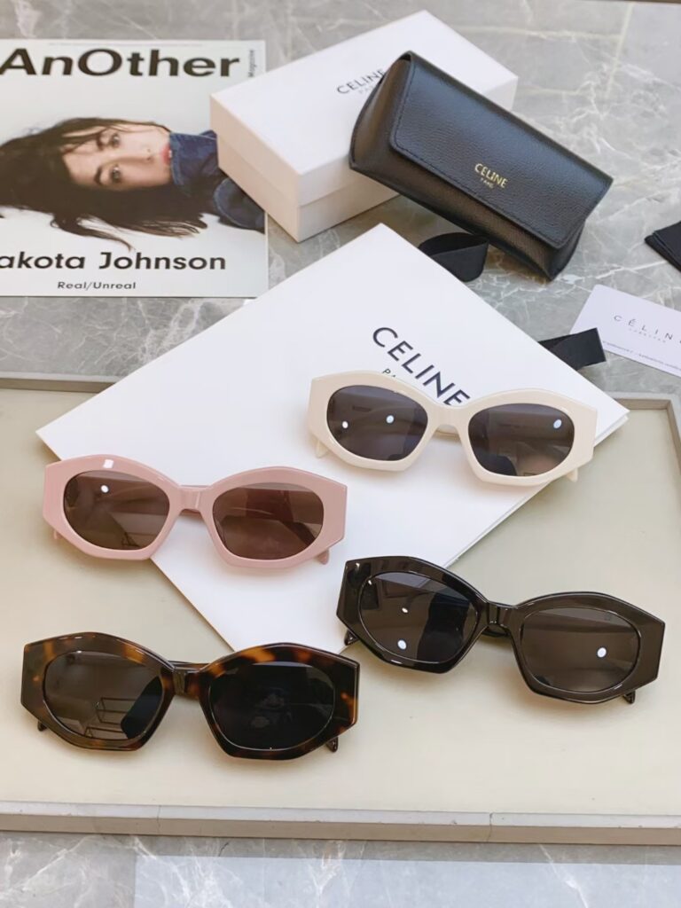 Celine Black Ring editorial product context 1
