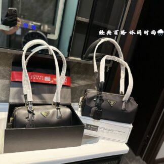Prada p150p145 Bag