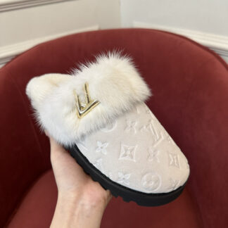 Louis Vuitton x tm pool pillow comfort mule