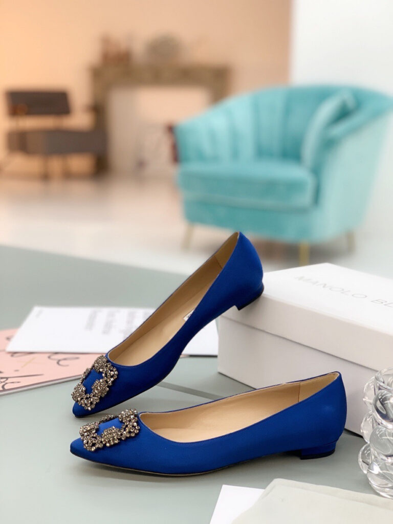 Rene Caovilla Manolo Blahnnik Mules Piece editorial product context 1