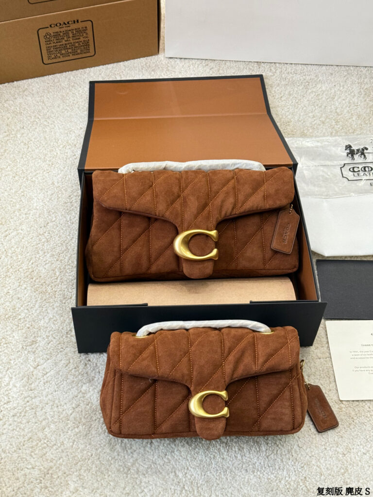 Coach Tabby 26 Small Black Lambskin Leather Wallet editorial product context 1