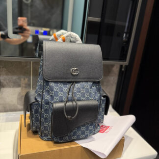 Gucci p165 28 18 Backpack