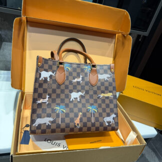 Louis Vuitton P135 33 27 Tote Bag