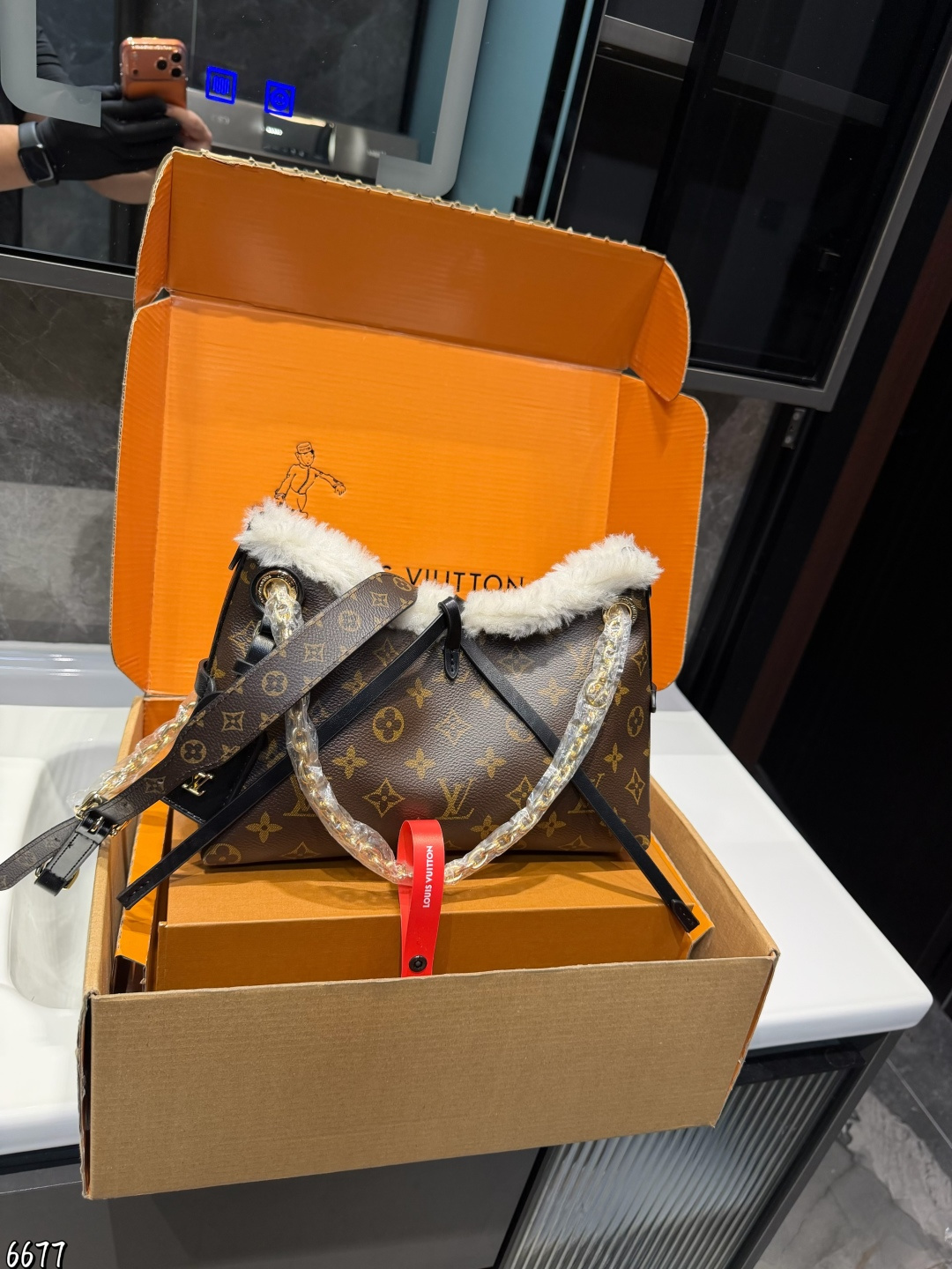 Louis Vuitton p155 Carryall Monogram Bag