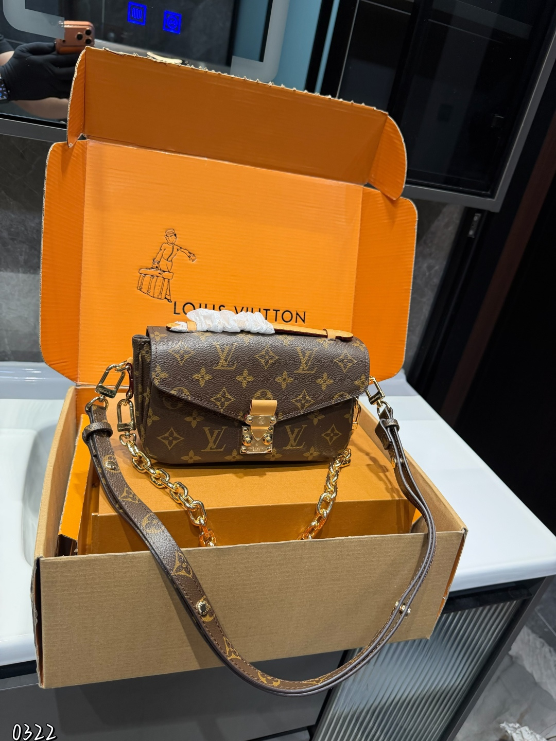 Louis Vuitton P180 METIS 20 15 Handbag