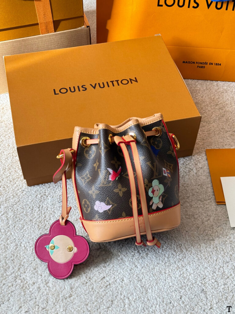 Louis Vuitton Mini Nano Bb 15 Gold Calfskin Leather Bucket Bag 18 cm editorial product context 3
