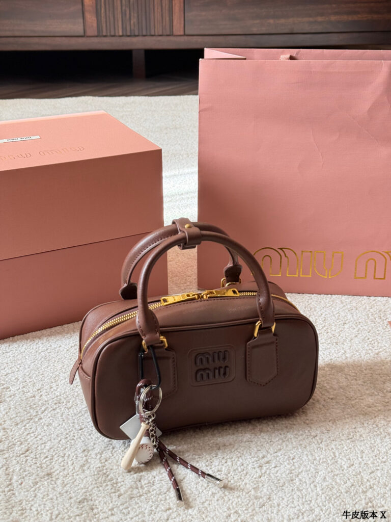 Miu Miu Small Leather Bag 16 cm editorial product context 3