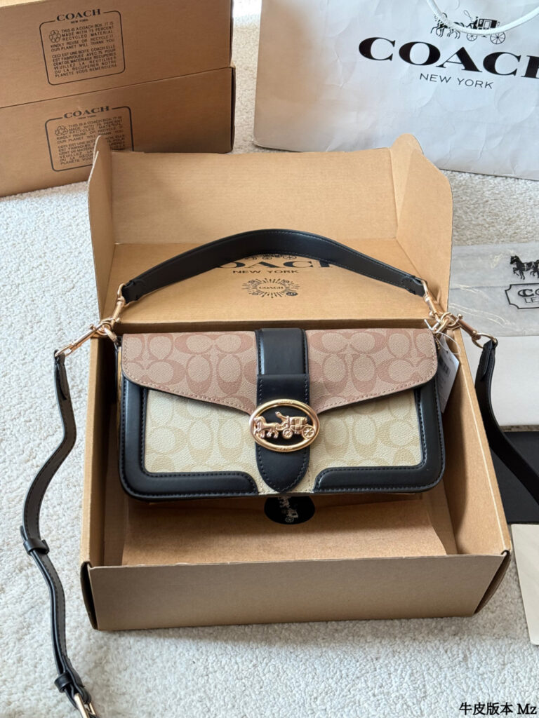Coach Morgan Fashion Girl 26 Leather Bag 13 cm editorial product context 1