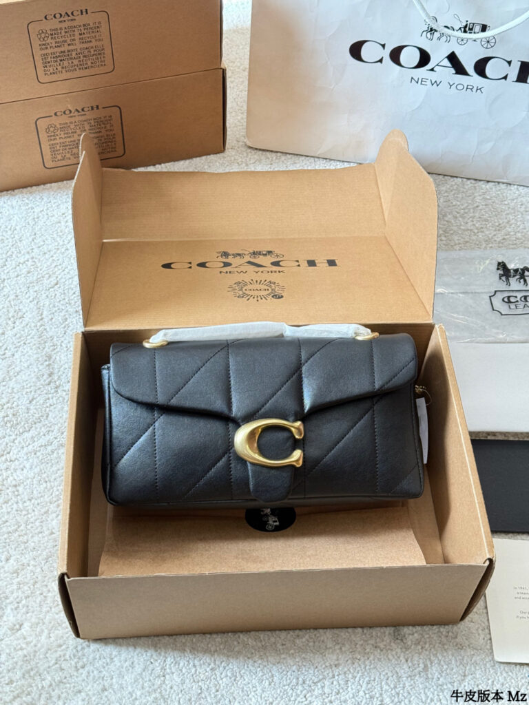 Coach p185 Tabby 26 Logo CLogo Wallet editorial product context 1