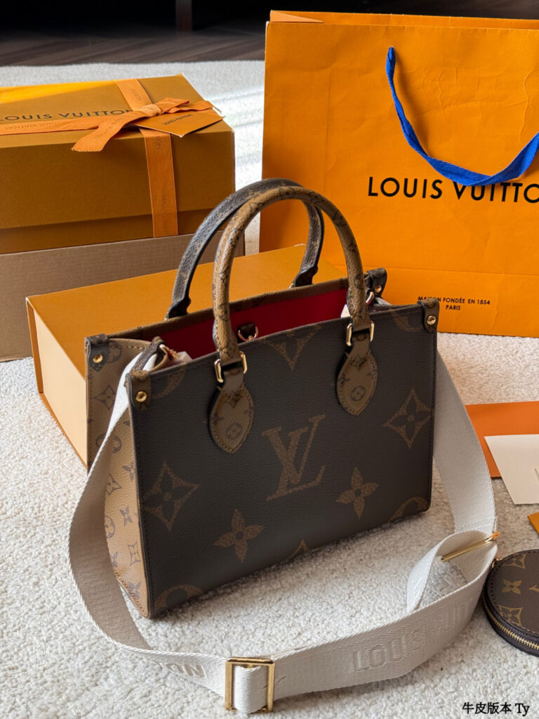Louis Vuitton Onthego Vll Litton Logo Small Leather Tote Bag 25 cm editorial product context 3