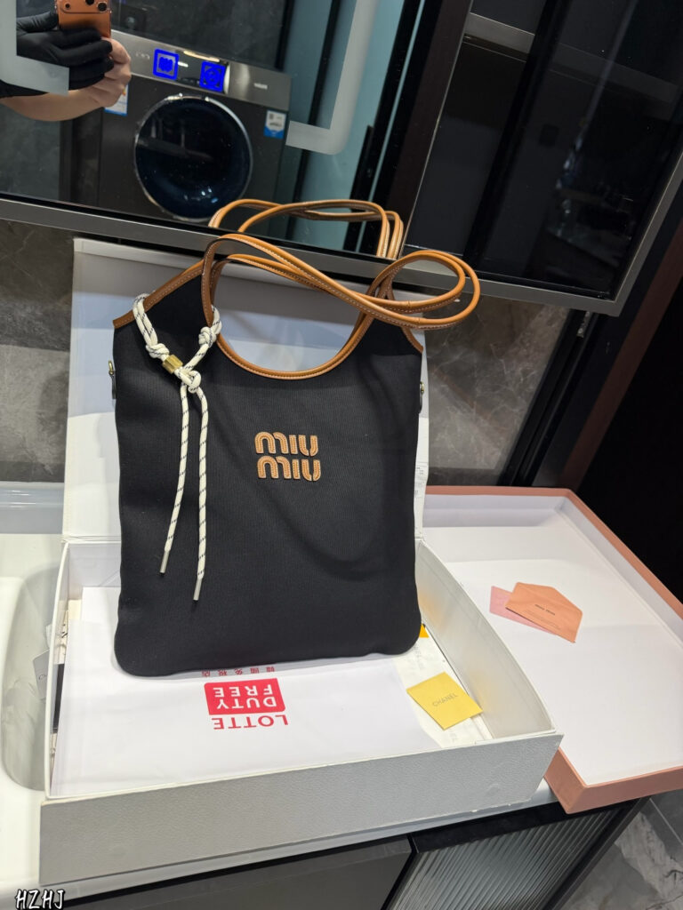 Miu Miu Tote Bag 34 x 31 cm editorial product context 3