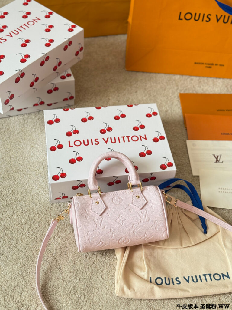 Louis Vuitton Nano Retiro Pink Leather Speedy Bag 16 cm editorial product context 2