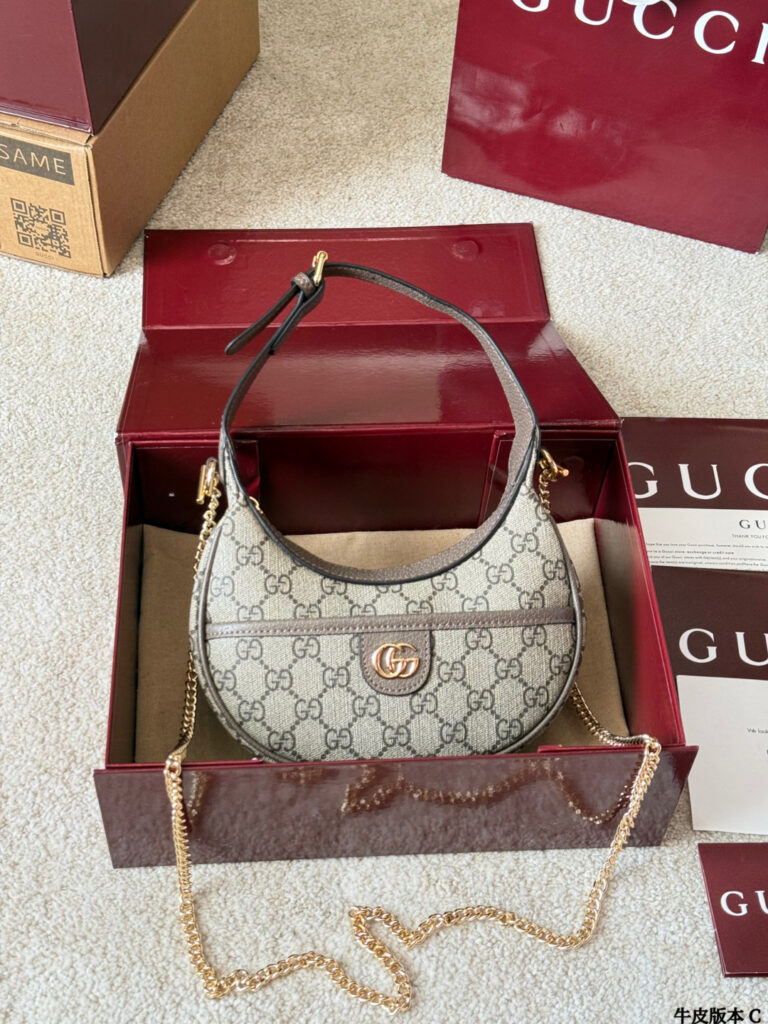 Gucci Ophidia Gg Ggsupreme 22 Black Calfskin Leather Card Holder 12 x 5 cm editorial product context 2