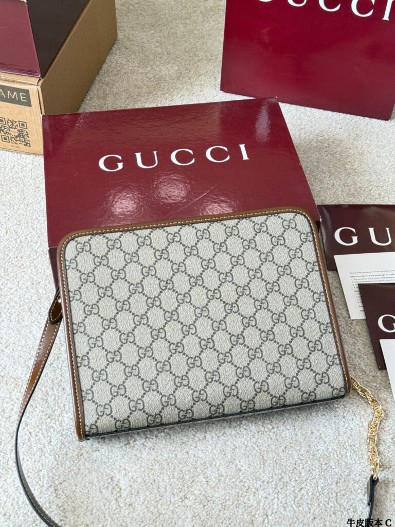 Gucci Gucci Gg Supreme Gg Brown Calfskin Leather Card Holder editorial product context 3