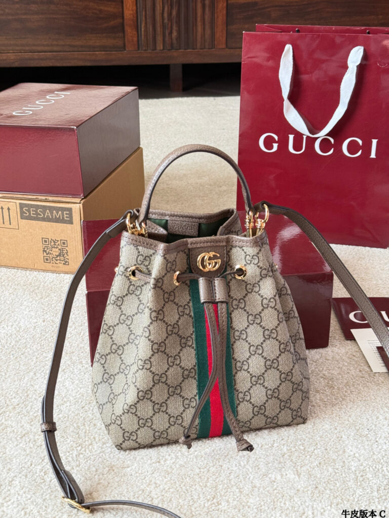 Gucci Ophidia Ggsupreme Logo Red Calfskin Leather Backpack 20 x 22 x 14 cm editorial product context 1