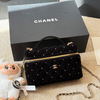Chanel p225 LP 19 Black Includes BOX Bags 12 cm