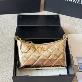 Chanel p135 Hobo CLogo OK 25 Small Bag