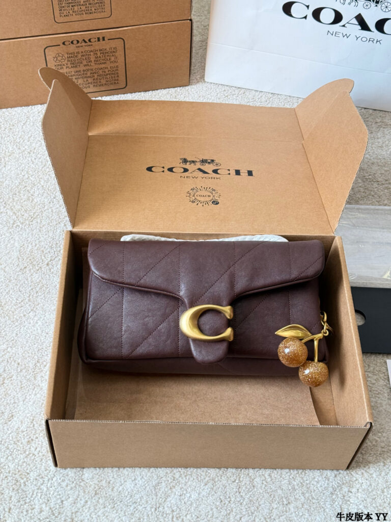 Coach p200 Tabby 26 Logo CLogo Wallet editorial product context 2