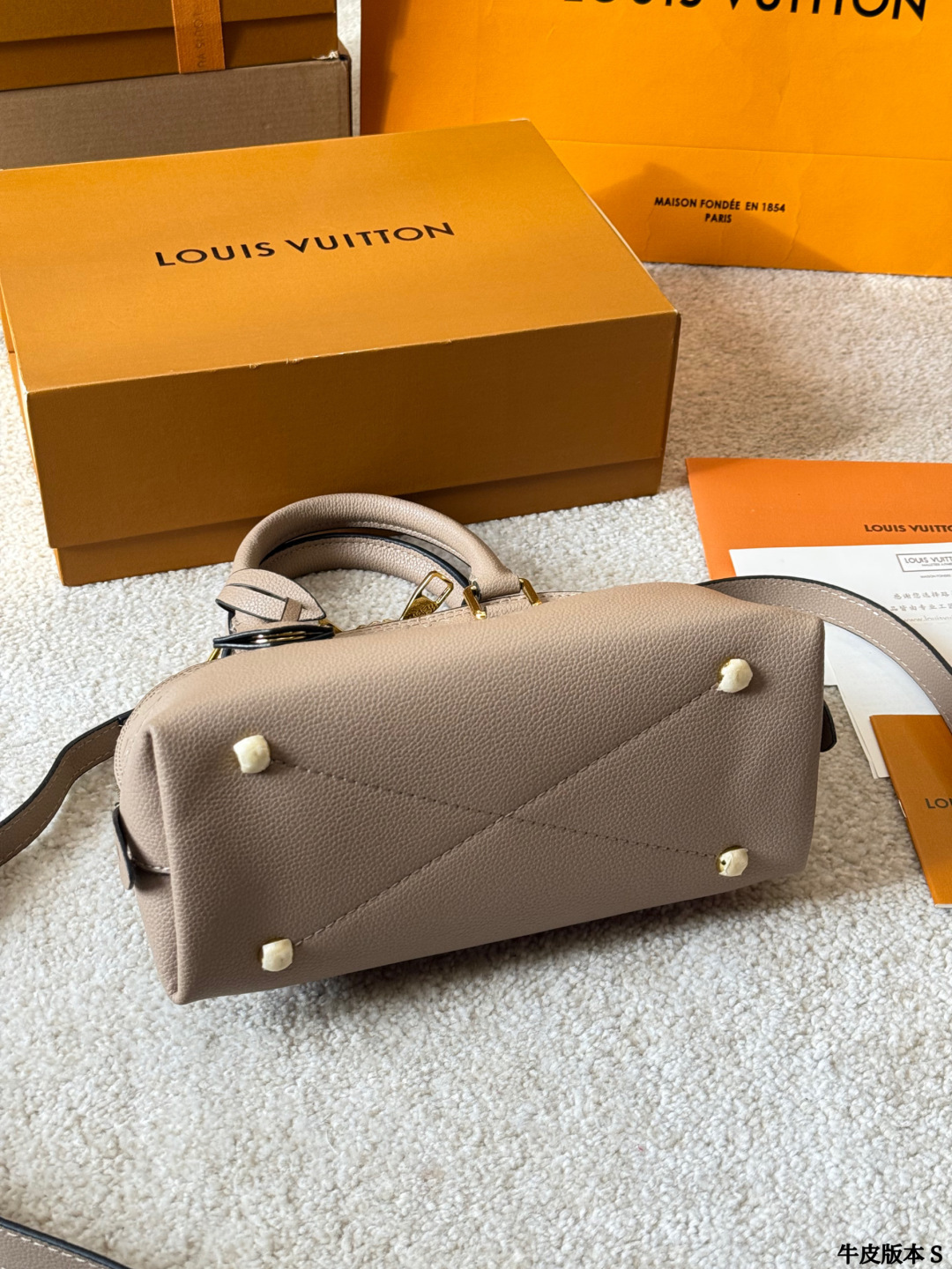Louis Vuitton Montaigne Handbag