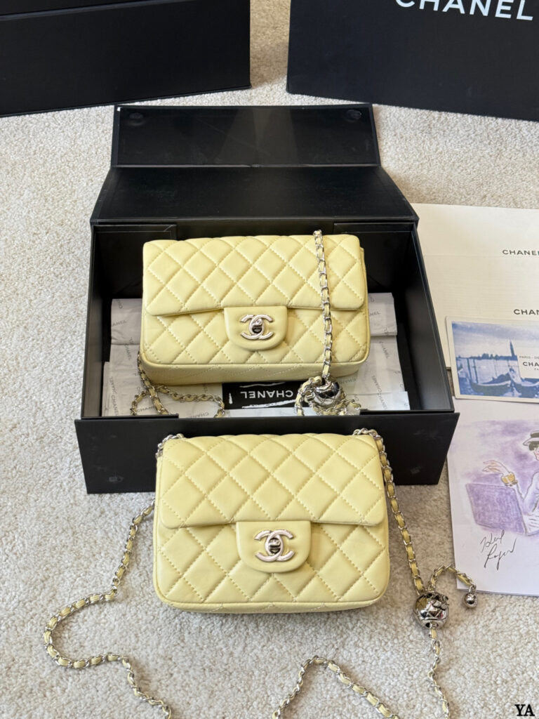 Chanel Classic Flap Grey Leather Shoulder Bag editorial product context 2