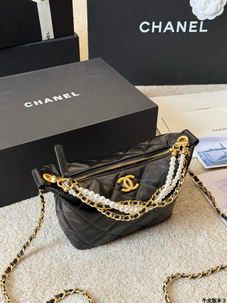 Designer A2TR Bag editorial product context 3