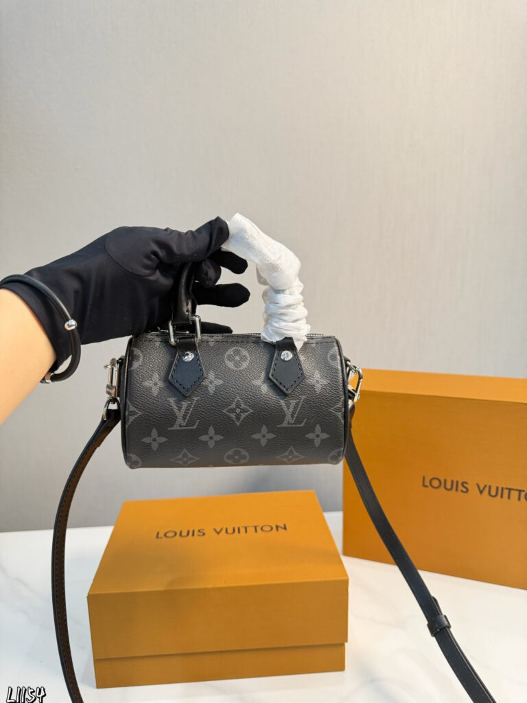 Louis Vuitton Nano Retiro Speedy Bag 16 cm editorial product context 2