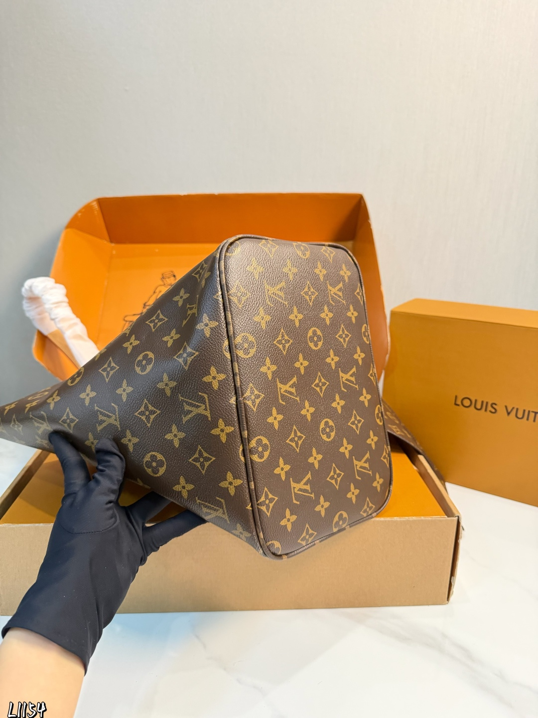 Louis Vuitton p135 ALL IN 24 27 Large Bucket Bag