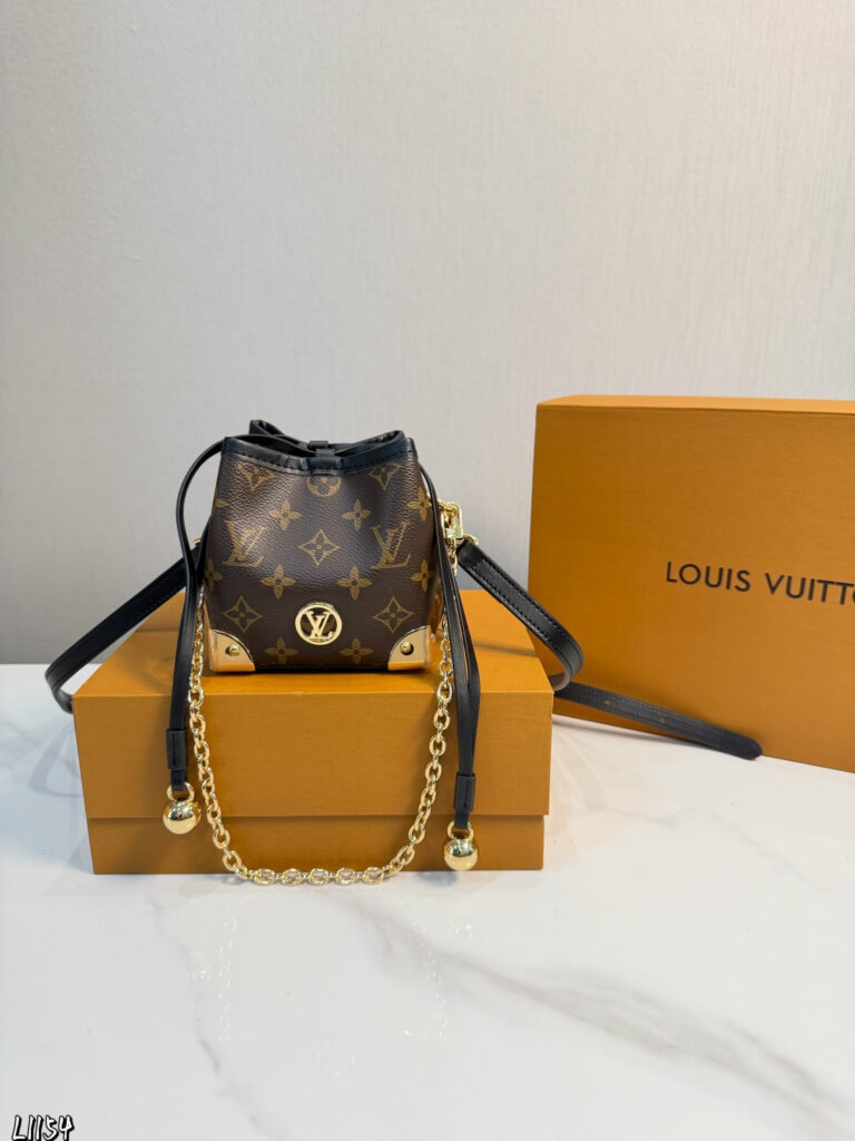 Louis Vuitton Nano Noe Mini Mini Handbag 12 x 12 x 12 cm editorial product context 2