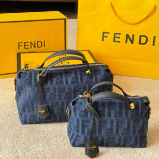 Fendi p160 p150 27 18 20 Cuoio Clutch Small