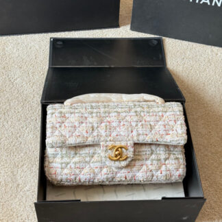Chanel p135 Chane CF logo Shoulder Bag 1.9 x 1.1 x 0.2 cm