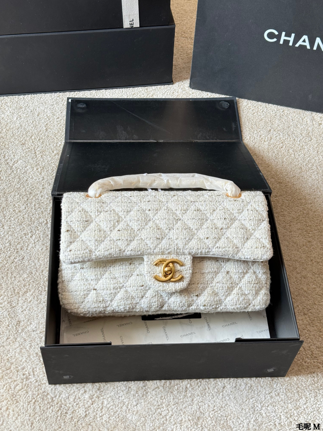 Chanel p135 Chane CF logo Shoulder Bag