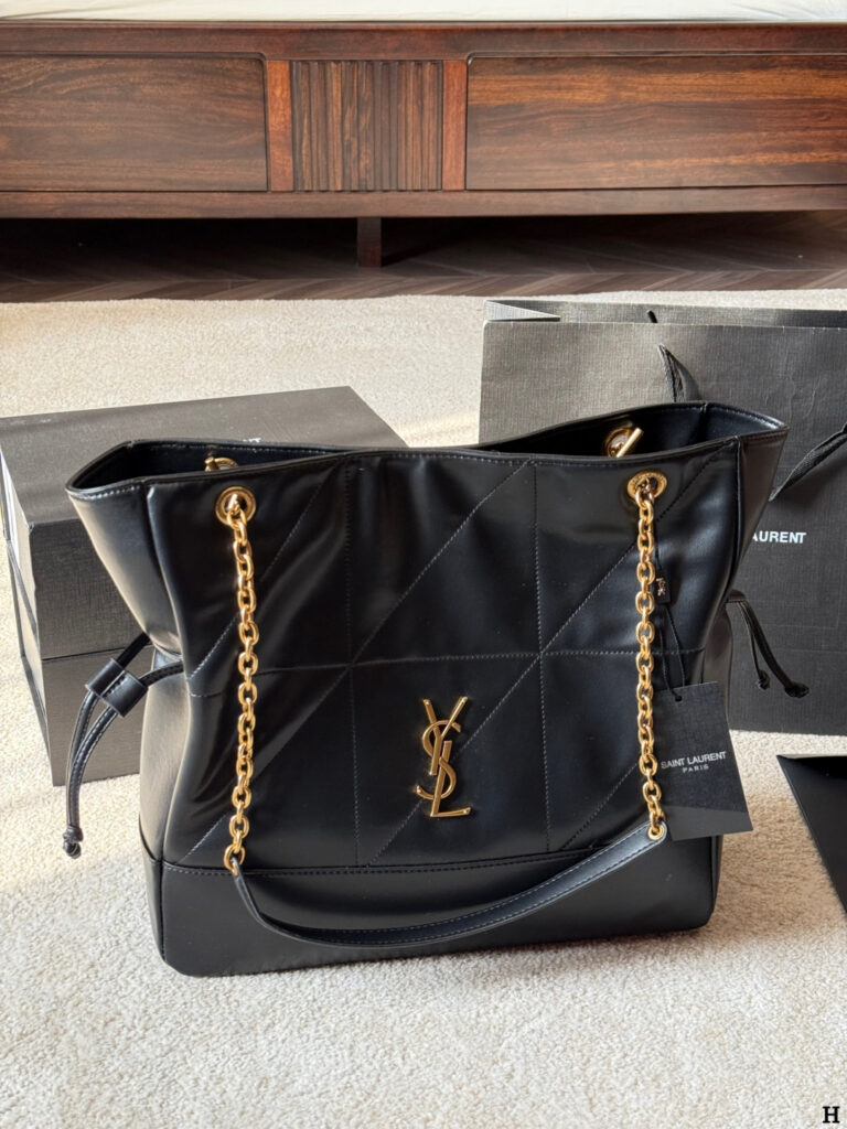 Saint Laurent Jamie Pochon 35 Black Leather Clutch 33 cm editorial product context 2