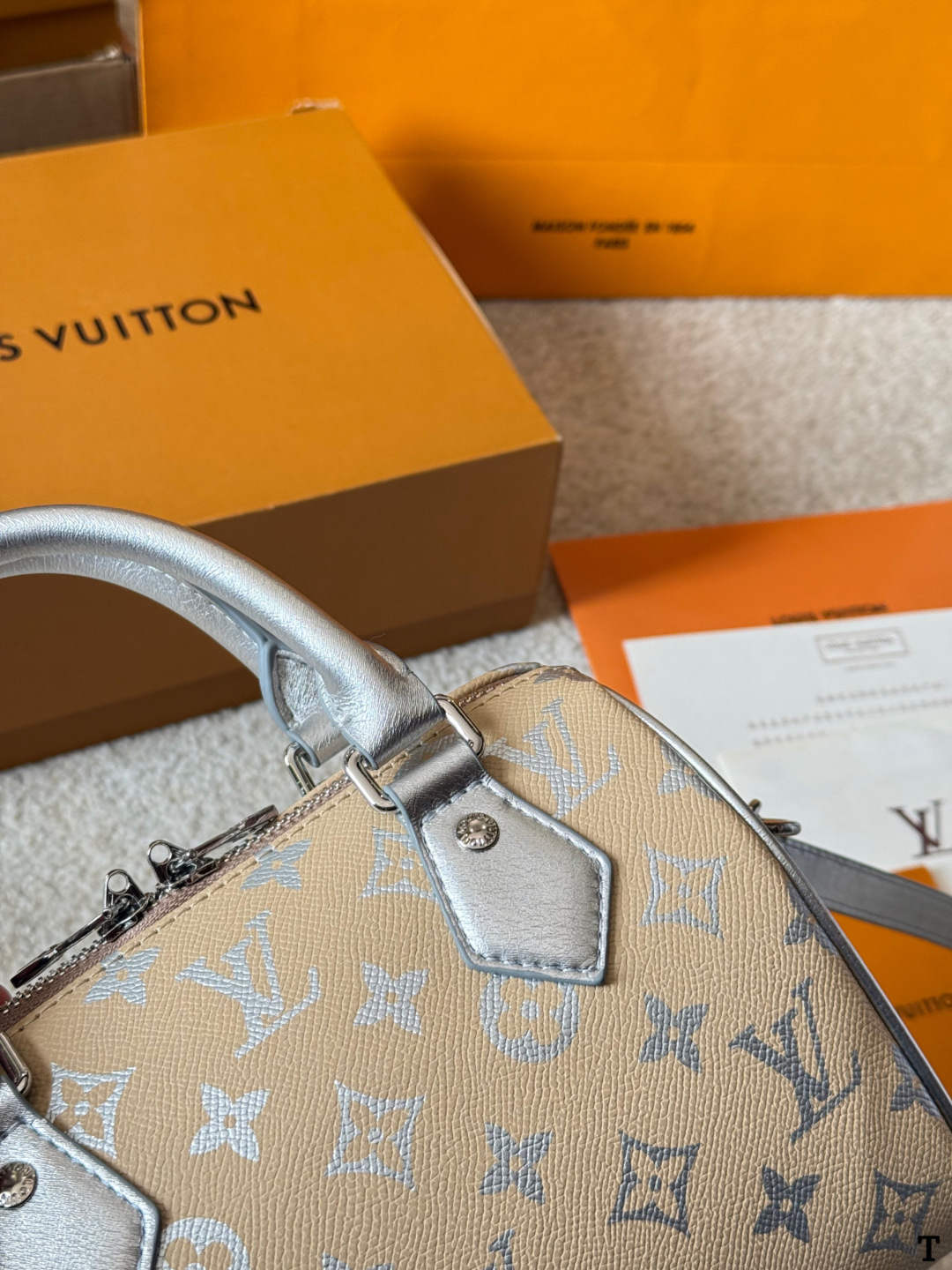 Louis Vuitton p120 speedy 20 Bag