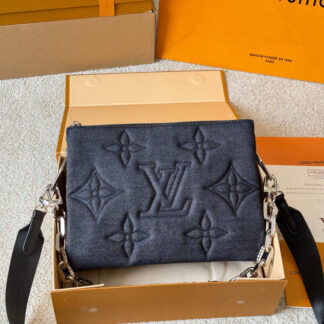 Louis Vuitton p205 Coussin Girl 28 Bag