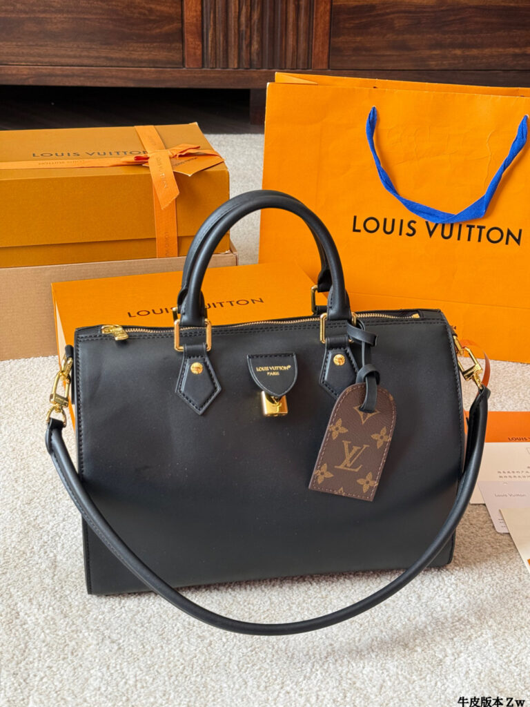 Louis Vuitton Nano Retiro Leather Speedy Bag 30 cm editorial product context 2