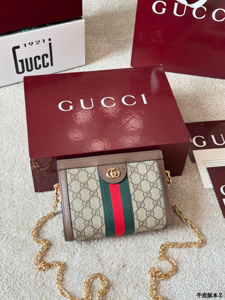 Gucci Ophidia Gg Supreme 25 Small Red Calfskin Leather Crossbody Bag 18 cm editorial product context 3