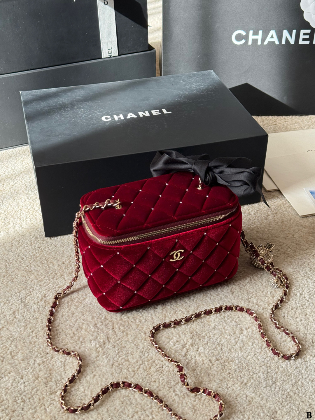 Chanel p200 crossbody bag