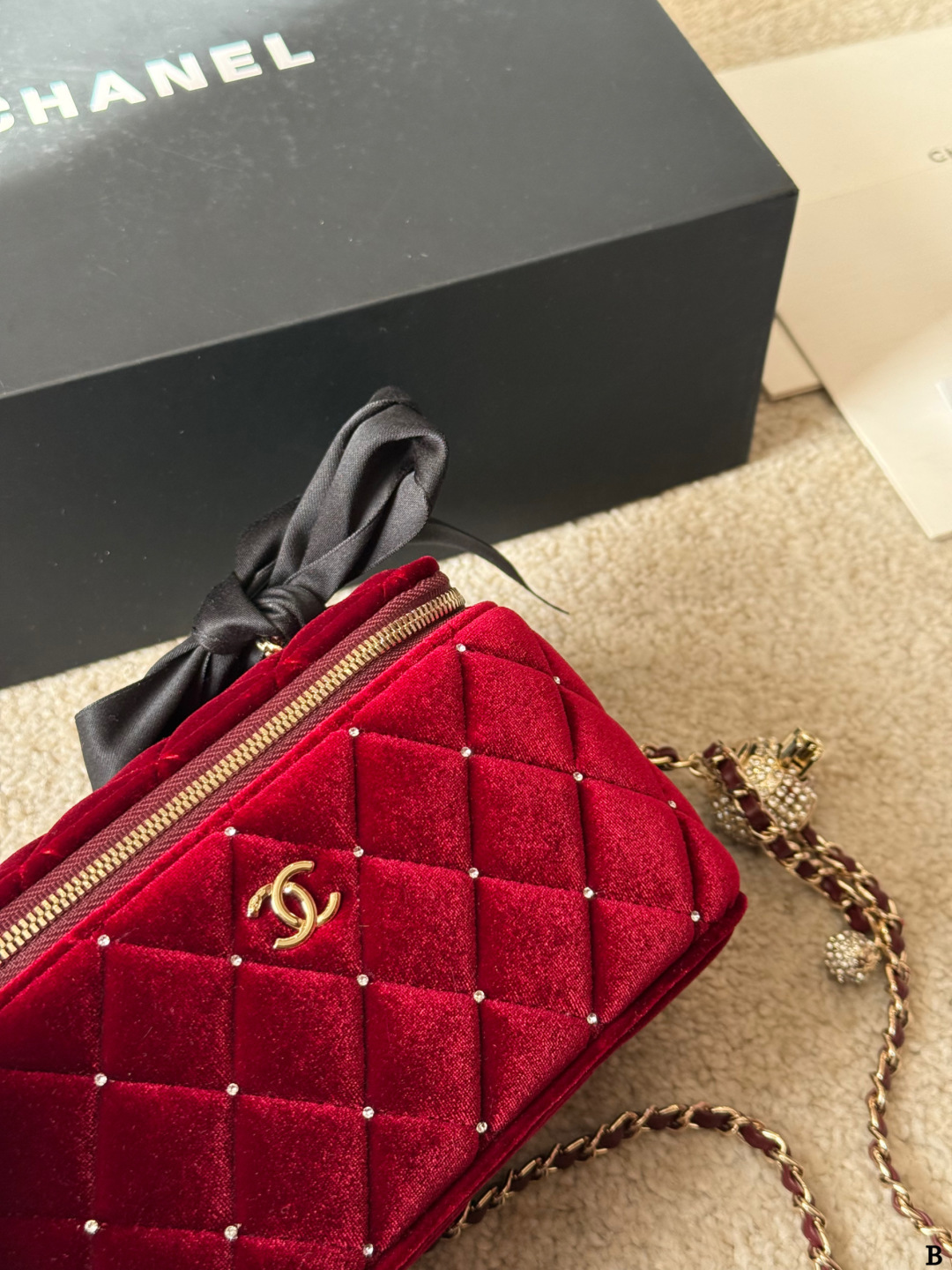 Chanel p200 crossbody bag